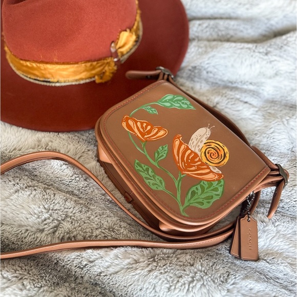 Custom painted Coach saddle bag - Picture 2 of 6